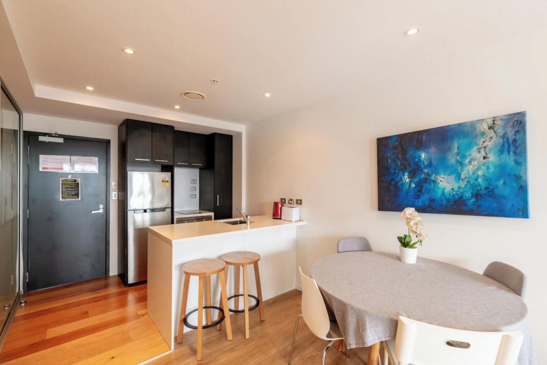 Skytower And City View 2 Bedroom Apartment On High Floor Auckland Exterior photo