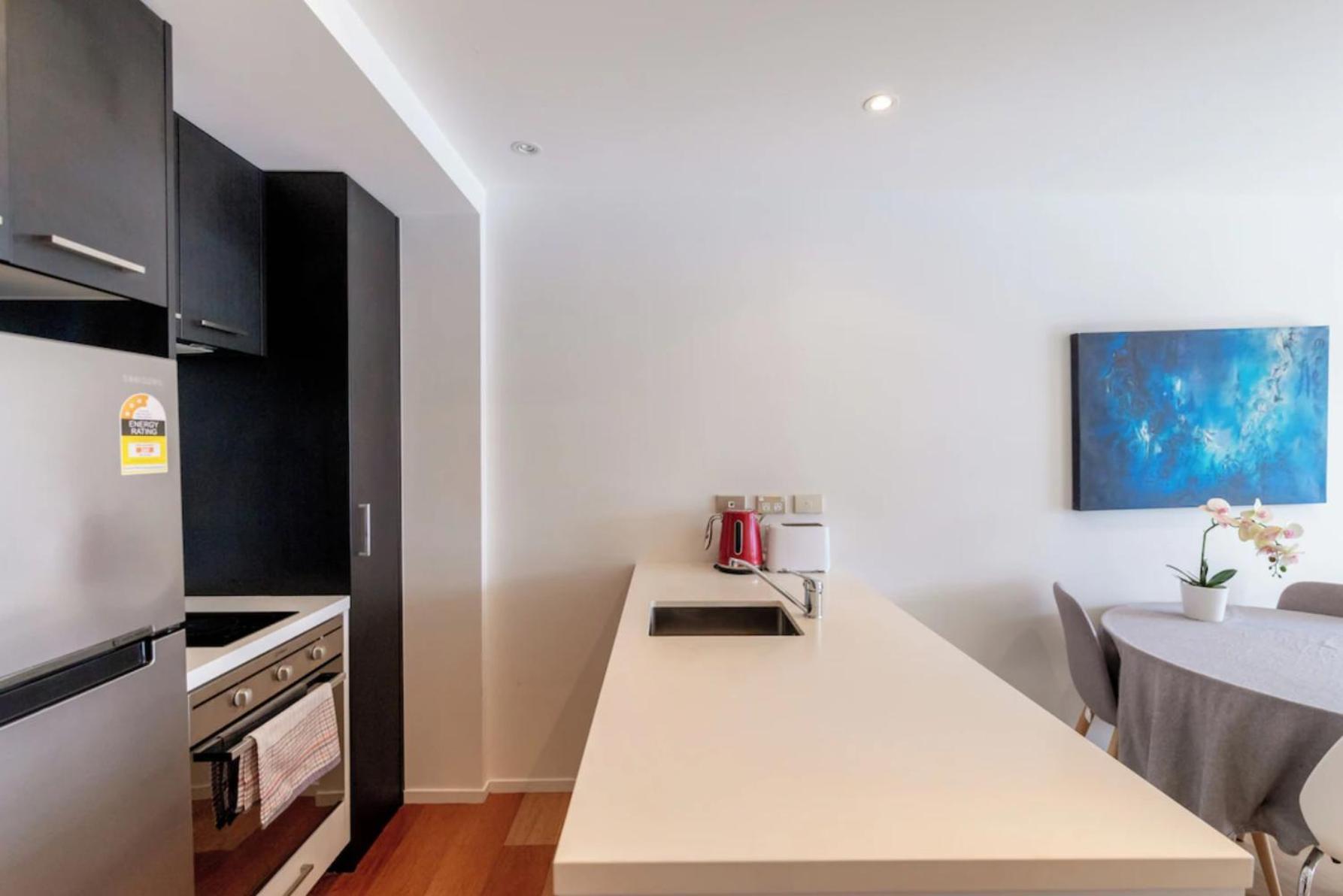 Skytower And City View 2 Bedroom Apartment On High Floor Auckland Exterior photo